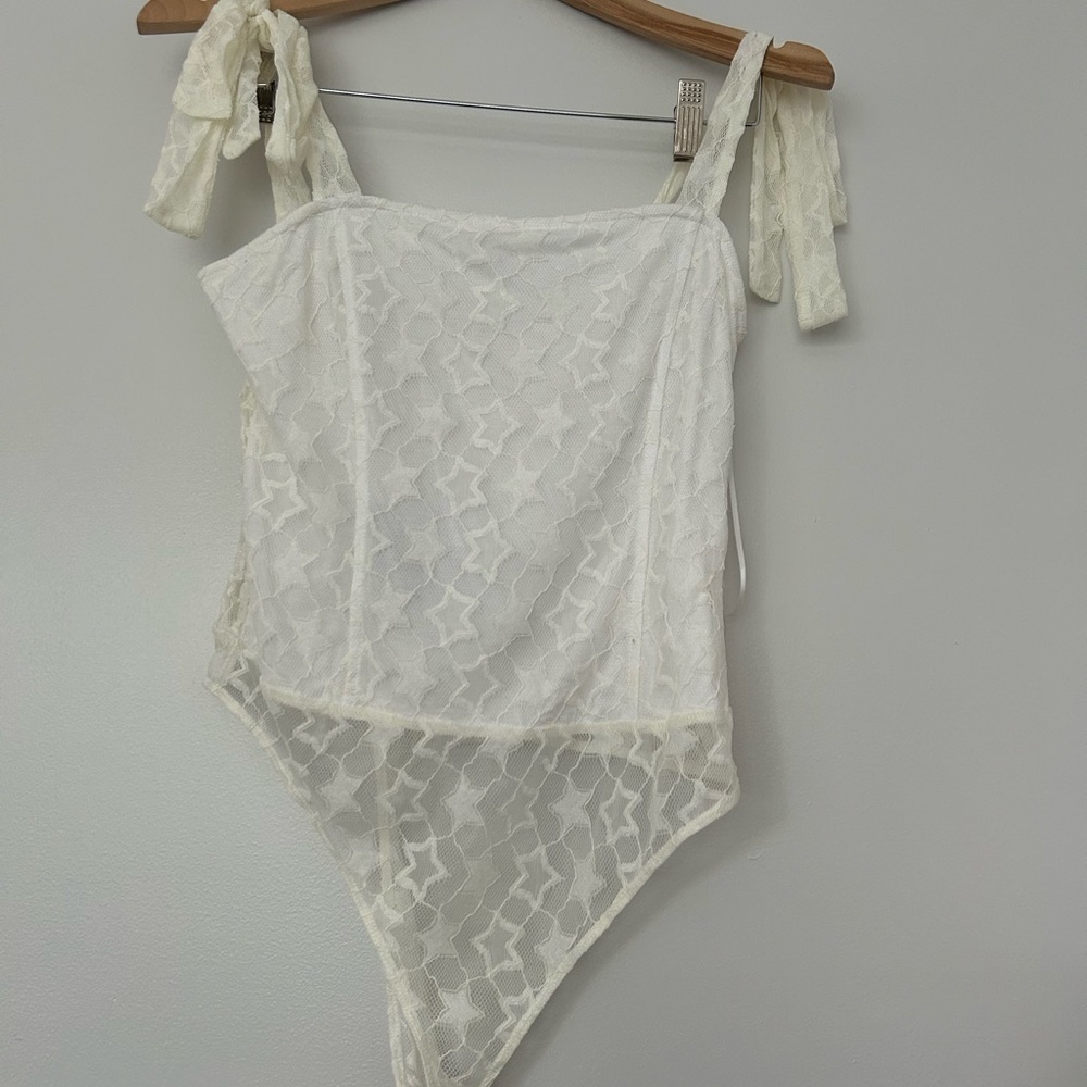 LeLis white star bodysuit Large NWT